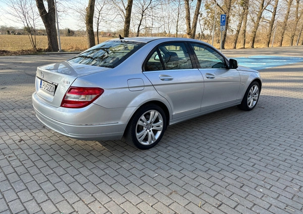 Mercedes-Benz Klasa C cena 29900 przebieg: 189000, rok produkcji 2007 z Puławy małe 137